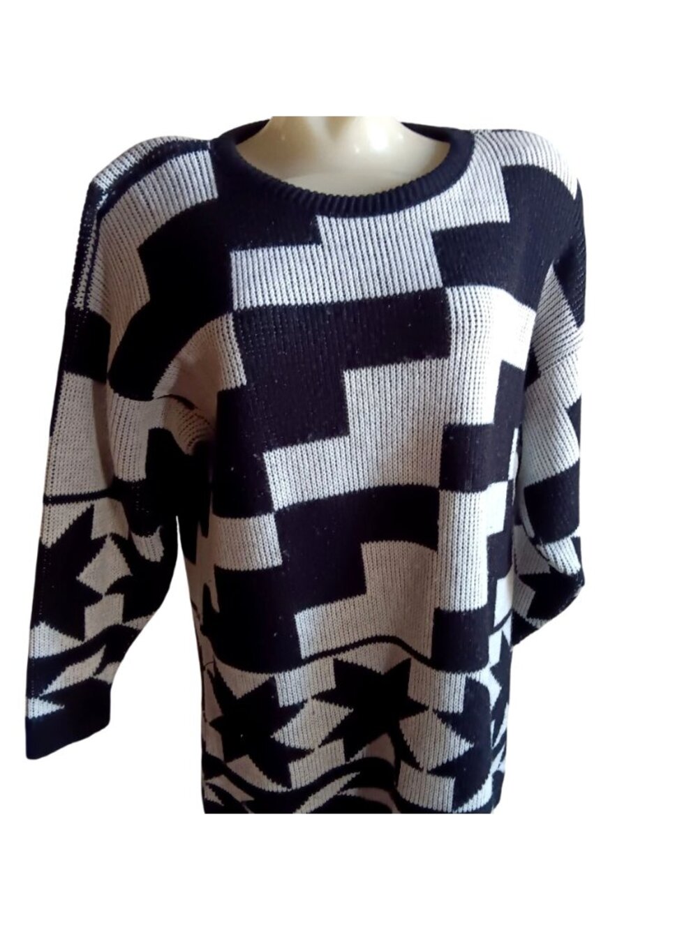 True Vintage Sweater Medium 1990s Geometric Jarve Hip Hop Pullover Padded Mom